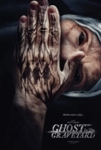 Постер Призрак на кладбище (2019)